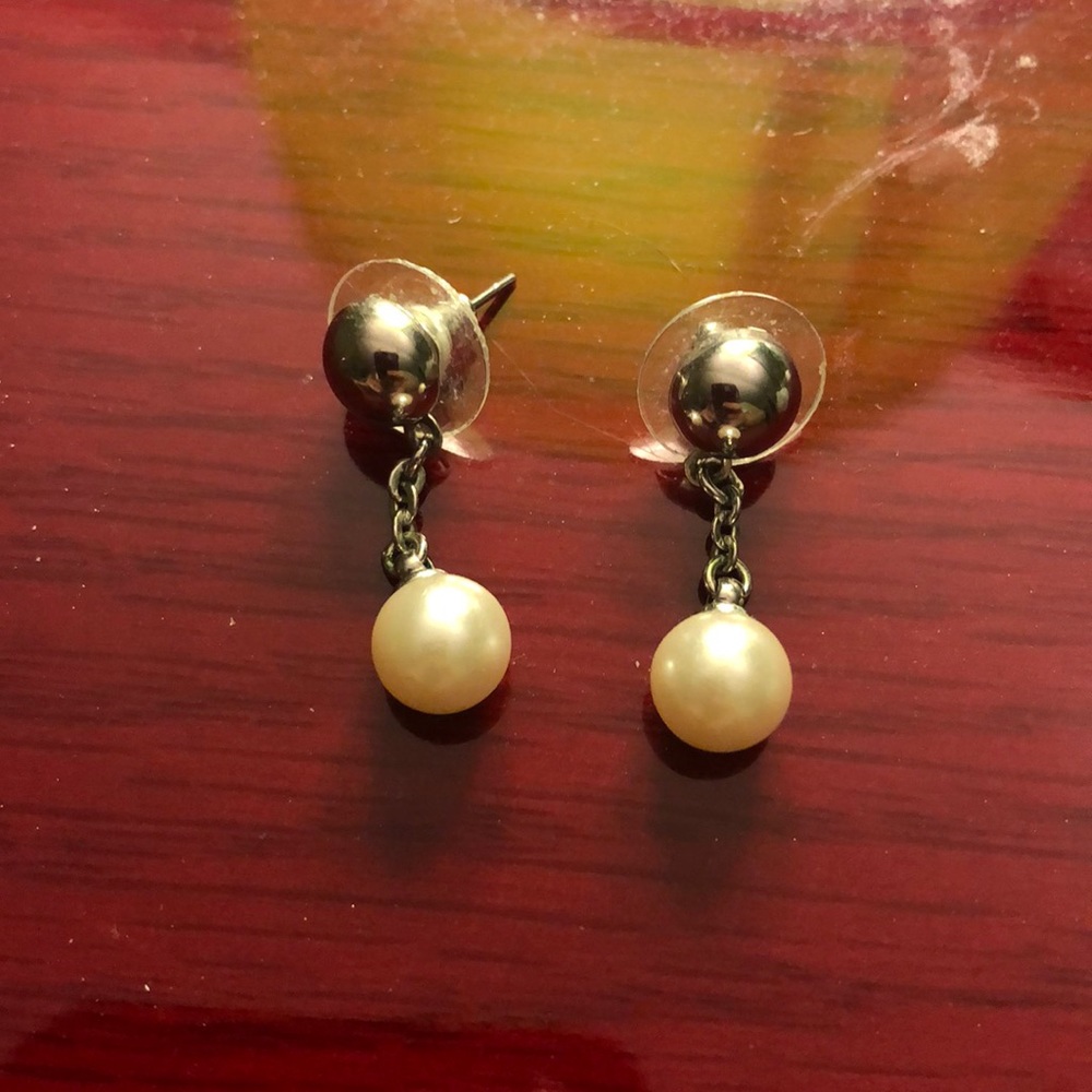Pearl Dangle Earrings